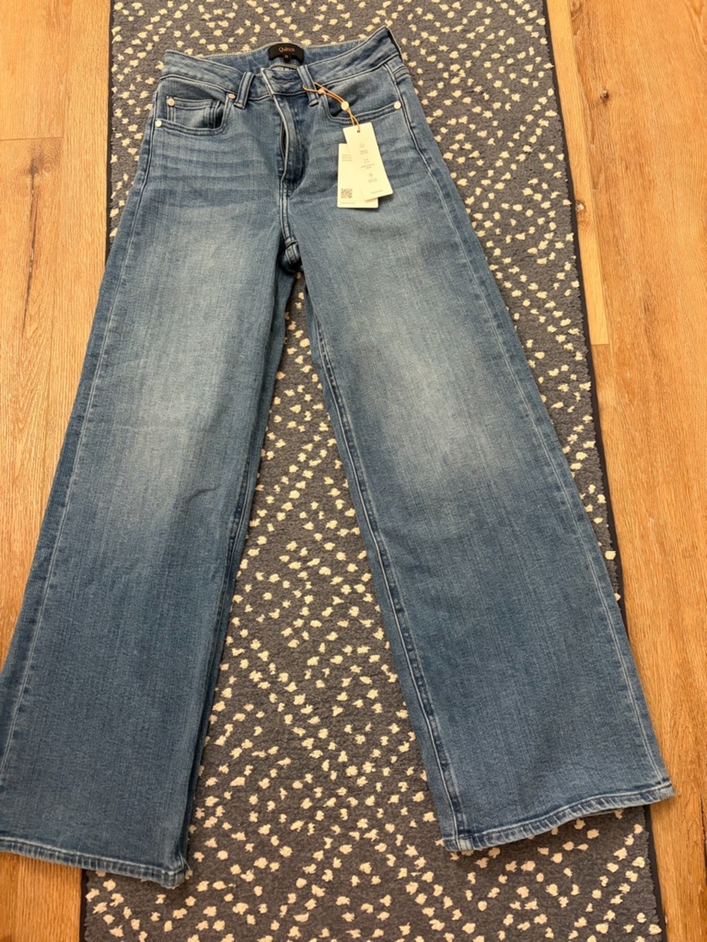 Quince Wide-Leg Jeans in Classic Blue Wash